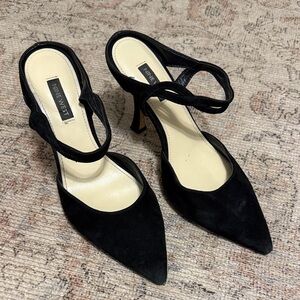 Nine West Black Suede Twisted Mule Size 7.5